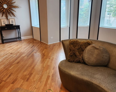 2531 W Cortez Street - Photo Thumbnail 2