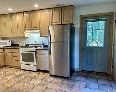 17n750 Galligan Road - Photo Thumbnail 9
