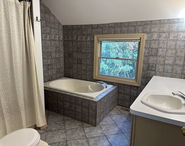 17n750 Galligan Road - Photo Thumbnail 17