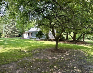 17n750 Galligan Road - Photo Thumbnail 1