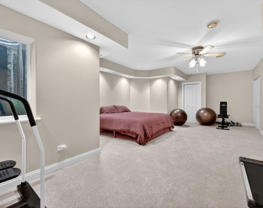 322 Hemlock Lane - Photo Thumbnail 41