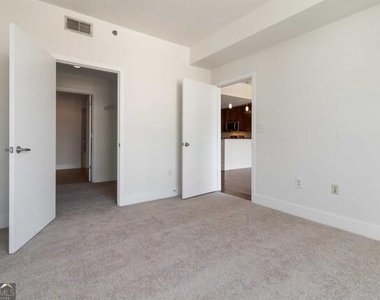 171 Auburn Avenue - Photo Thumbnail 17