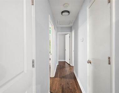 3334 Romelie Drive - Photo Thumbnail 13