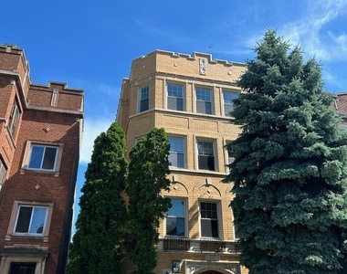 2720 W Winnemac Avenue - Photo Thumbnail 1