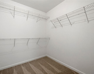 2531 Fieldview Way - Photo Thumbnail 39