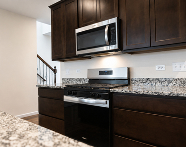 659 Switchgrass Way - Photo Thumbnail 15