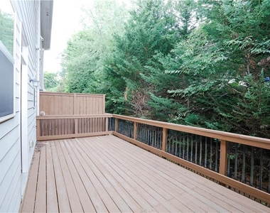 1920 Townsend Court - Photo Thumbnail 49