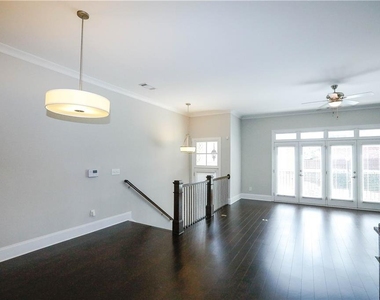 1920 Townsend Court - Photo Thumbnail 22