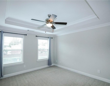 1920 Townsend Court - Photo Thumbnail 23