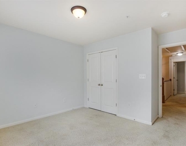 655 Mead Street Se - Photo Thumbnail 25
