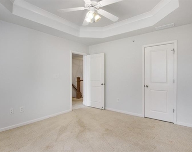 655 Mead Street Se - Photo Thumbnail 22