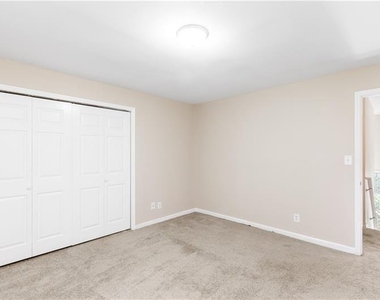 919 Bridgegate Drive Ne - Photo Thumbnail 39
