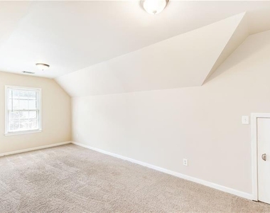 919 Bridgegate Drive Ne - Photo Thumbnail 31