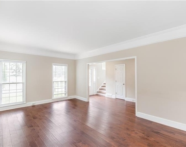 919 Bridgegate Drive Ne - Photo Thumbnail 24
