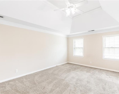919 Bridgegate Drive Ne - Photo Thumbnail 41