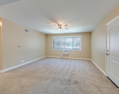 32 N Main Street - Photo Thumbnail 9