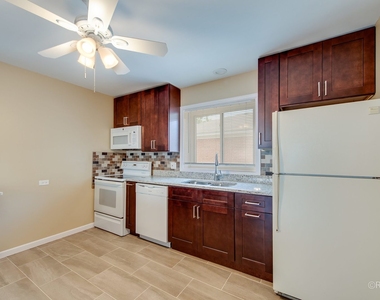 32 N Main Street - Photo Thumbnail 6