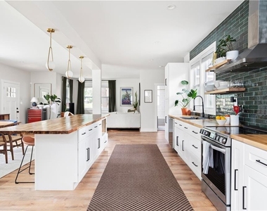1291 Avon Avenue Sw - Photo Thumbnail 5