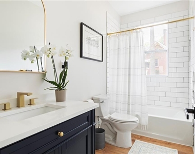 1291 Avon Avenue Sw - Photo Thumbnail 20