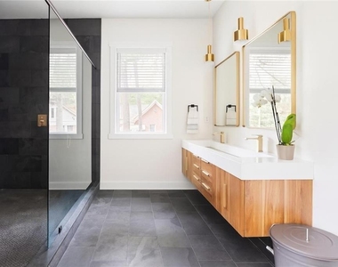 1291 Avon Avenue Sw - Photo Thumbnail 17