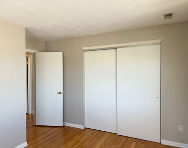 1003 Taft Avenue - Photo Thumbnail 11