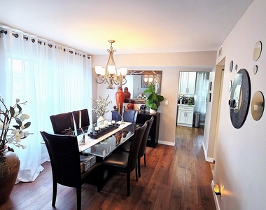 2253 Camden Lane - Photo Thumbnail 4
