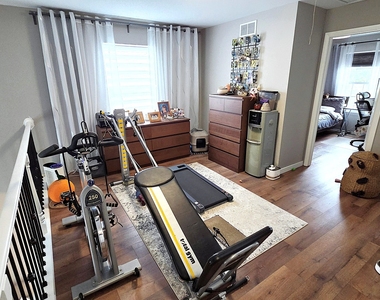 2253 Camden Lane - Photo Thumbnail 13