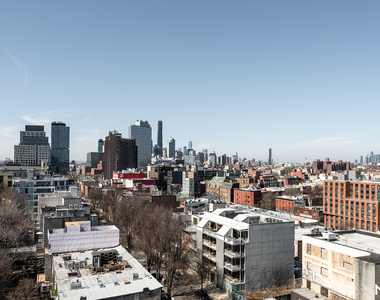 527 Grand Ave - Photo Thumbnail 5