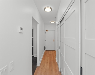 680 S Federal Street - Photo Thumbnail 11
