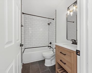 680 S Federal Street - Photo Thumbnail 10
