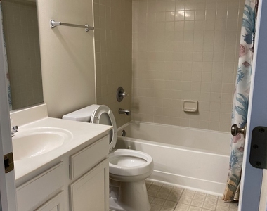 2824 White Thorn Circle - Photo Thumbnail 26