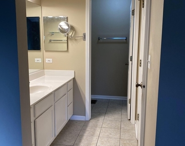 2824 White Thorn Circle - Photo Thumbnail 21