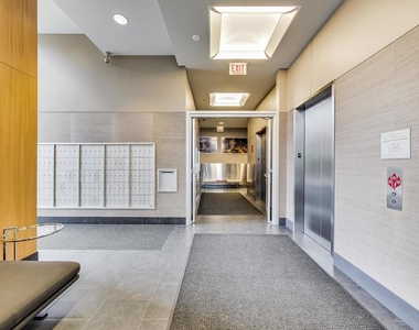 737 W Washington Boulevard - Photo Thumbnail 19