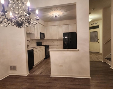 2822 Gypsum Circle - Photo Thumbnail 9