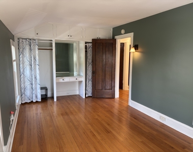111 Pleasant Avenue - Photo Thumbnail 11