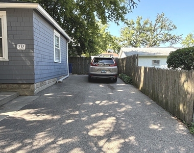 111 Pleasant Avenue - Photo Thumbnail 19