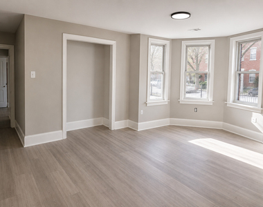 9611 S Avenue L Avenue - Photo Thumbnail 8