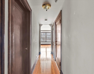909 Green Bay Road - Photo Thumbnail 1