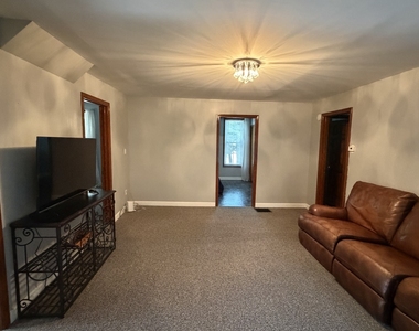 39 Leonard Street - Photo Thumbnail 5