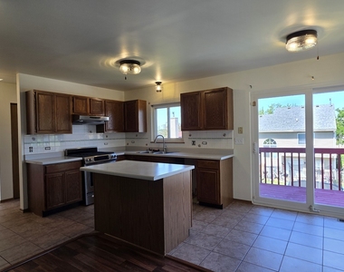 24 E Honeysuckle Drive - Photo Thumbnail 6