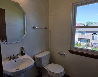 24 E Honeysuckle Drive - Photo Thumbnail 5