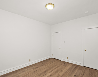 6144 S Indiana Avenue - Photo Thumbnail 9