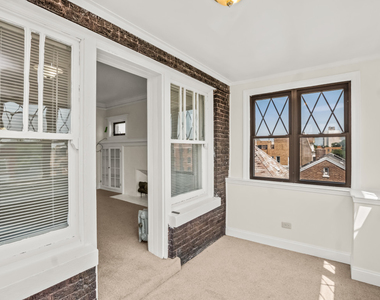 6144 S Indiana Avenue - Photo Thumbnail 13