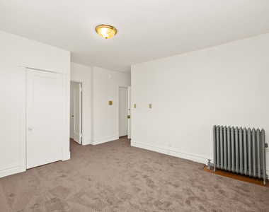 6144 S Indiana Avenue - Photo Thumbnail 3