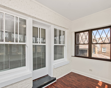 6144 S Indiana Avenue - Photo Thumbnail 12