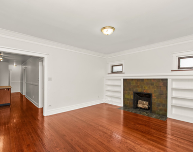 6144 S Indiana Avenue - Photo Thumbnail 2