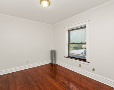 6144 S Indiana Avenue - Photo Thumbnail 10