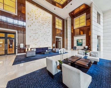 401 N Wabash Avenue - Photo Thumbnail 13