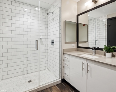 171 N Aberdeen Street - Photo Thumbnail 13