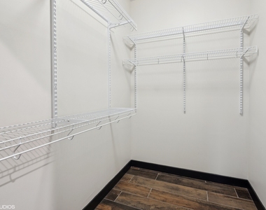 171 N Aberdeen Street - Photo Thumbnail 12